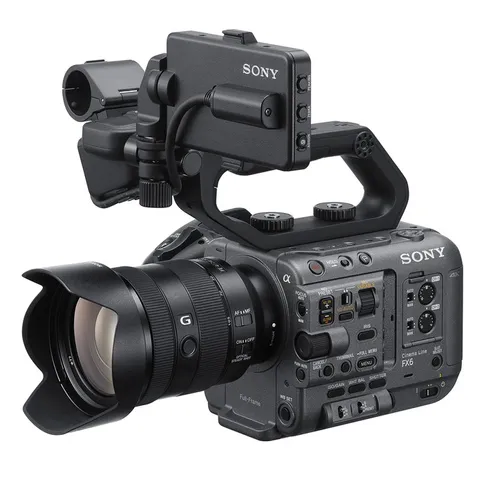 Sony FX6 + 28-135 mm F4.0 G Power Zoom OSS